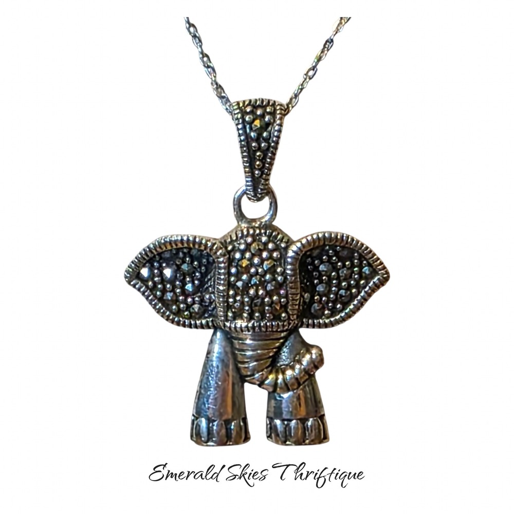 Sterling silver elephant pendant necklace 18 inch chain free shipping